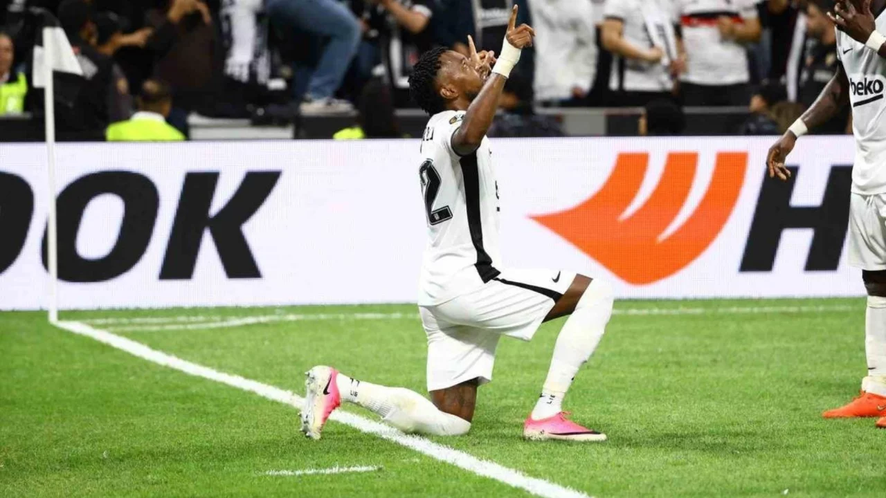 Amir Murillo hangi takımlarda oynadı? Hoffenheim'da Beşiktaş'ın ilk golünü atan Panamalı sağ bek kimdir, kaç yaşında?