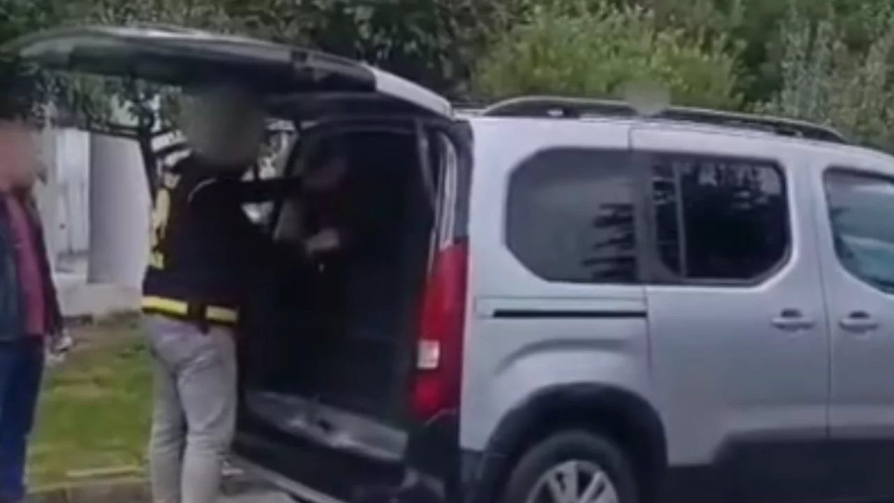 Bursa'da su&ccedil;lulara ge&ccedil;it yok! 22 yıllık firari yakalandı, 45 kişi ele ge&ccedil;irildi