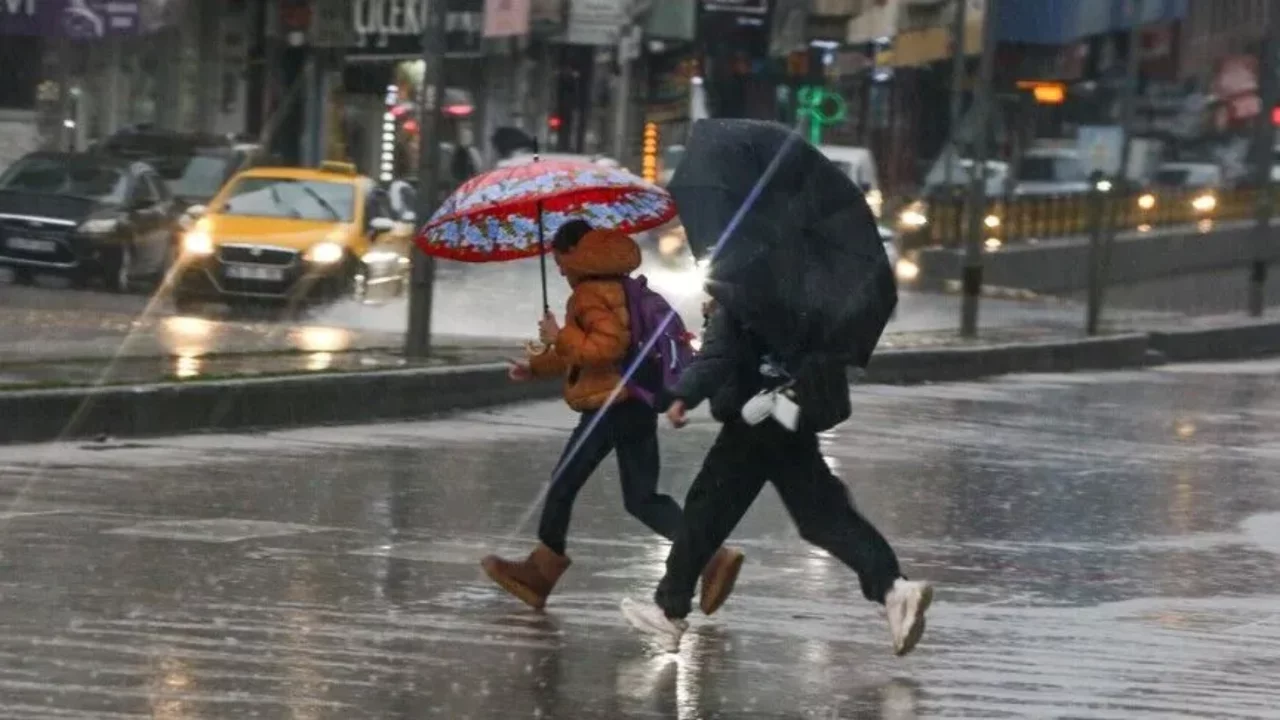 Sakarya'da eğitime 2 günlük ara! Valilikten peş peşe tedbirler