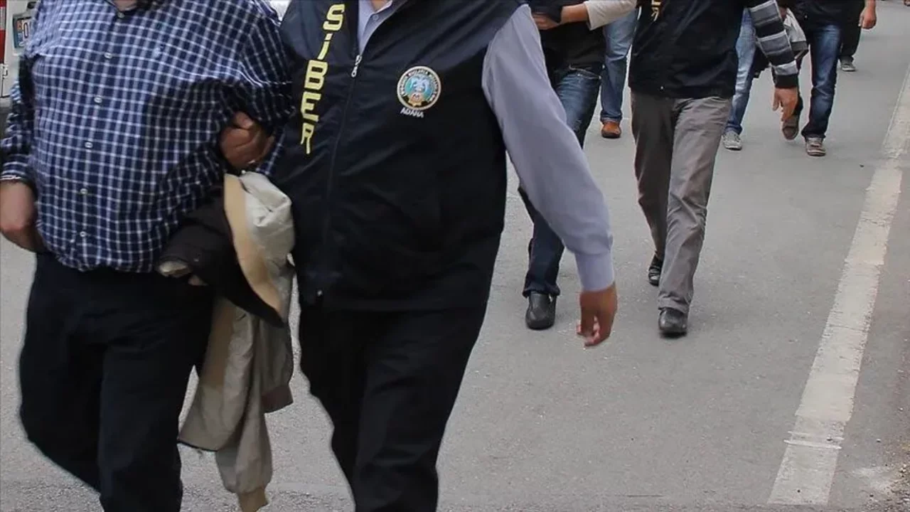 Yasa dışı bahis operasyonunda 27 tutuklama! Hesaplarda 1,8 milyar liralık işlem tespit edildi