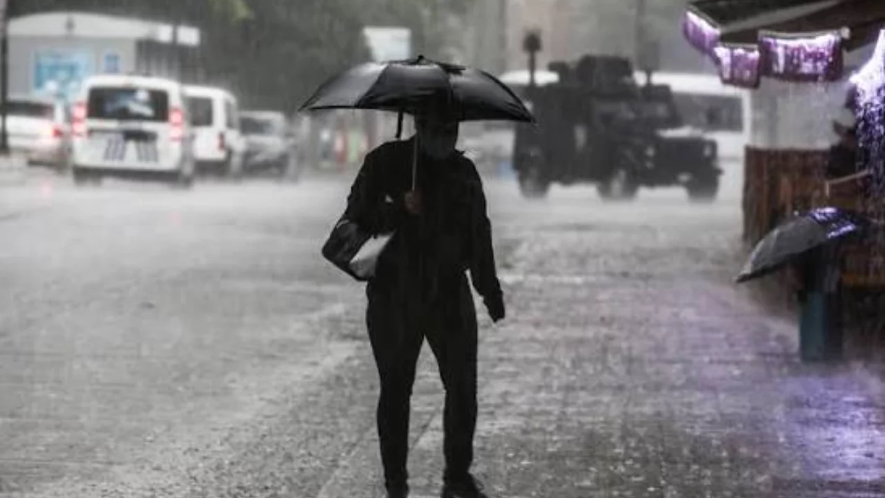 Hafta sonu yapılacak sınavlar erteleniyor! Bir il daha listeye eklendi