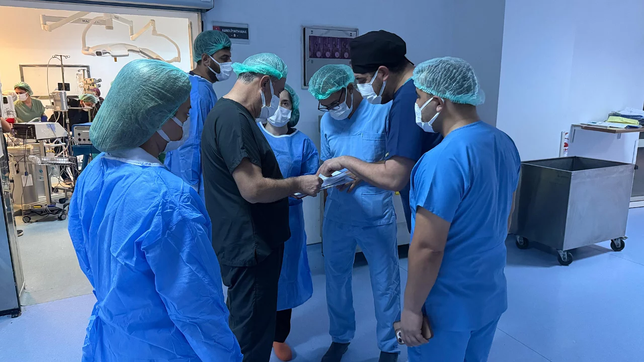 2 yaşındaki çocuğun organları 3 kişiye umut oldu