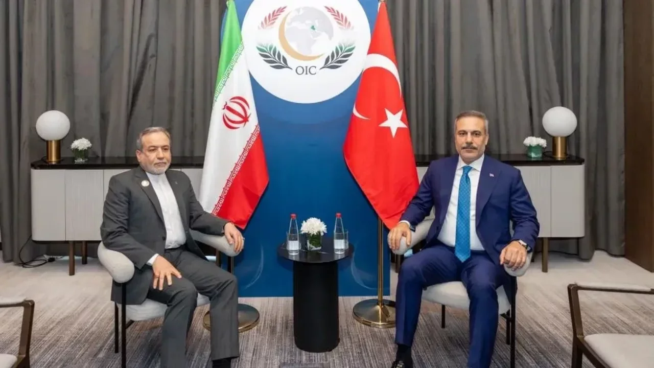 Bakan Fidan, İran Dışişleri Bakanı Arakçi ile görüştü 
