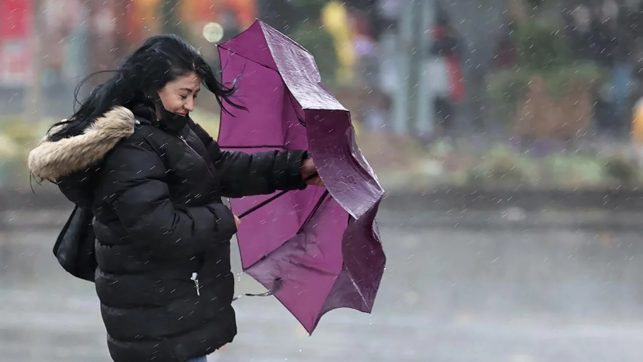 Bursa i&ccedil;in kuvvetli yağış uyarısı! Bakan &Ccedil;ift&ccedil;i vatandaşları uyardı