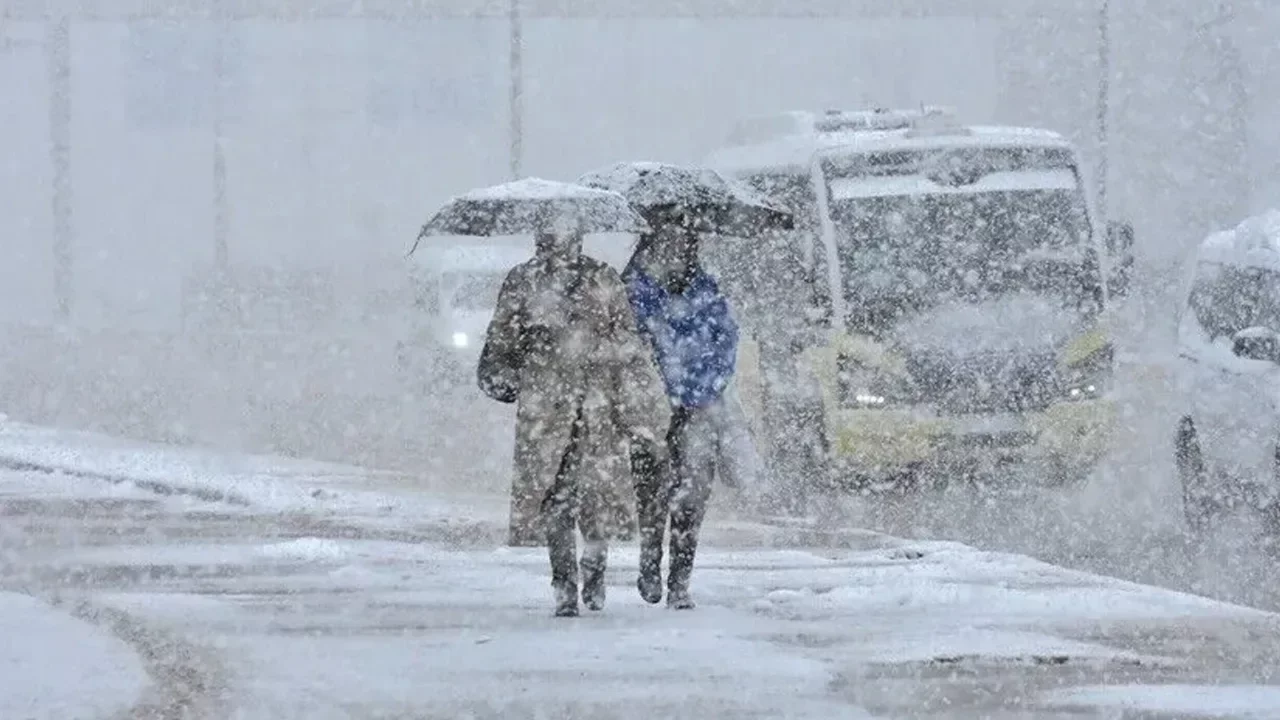 T&uuml;rkiye'yi nasıl bir kış bekliyor? Kışın ikinci yarısına dikkat!