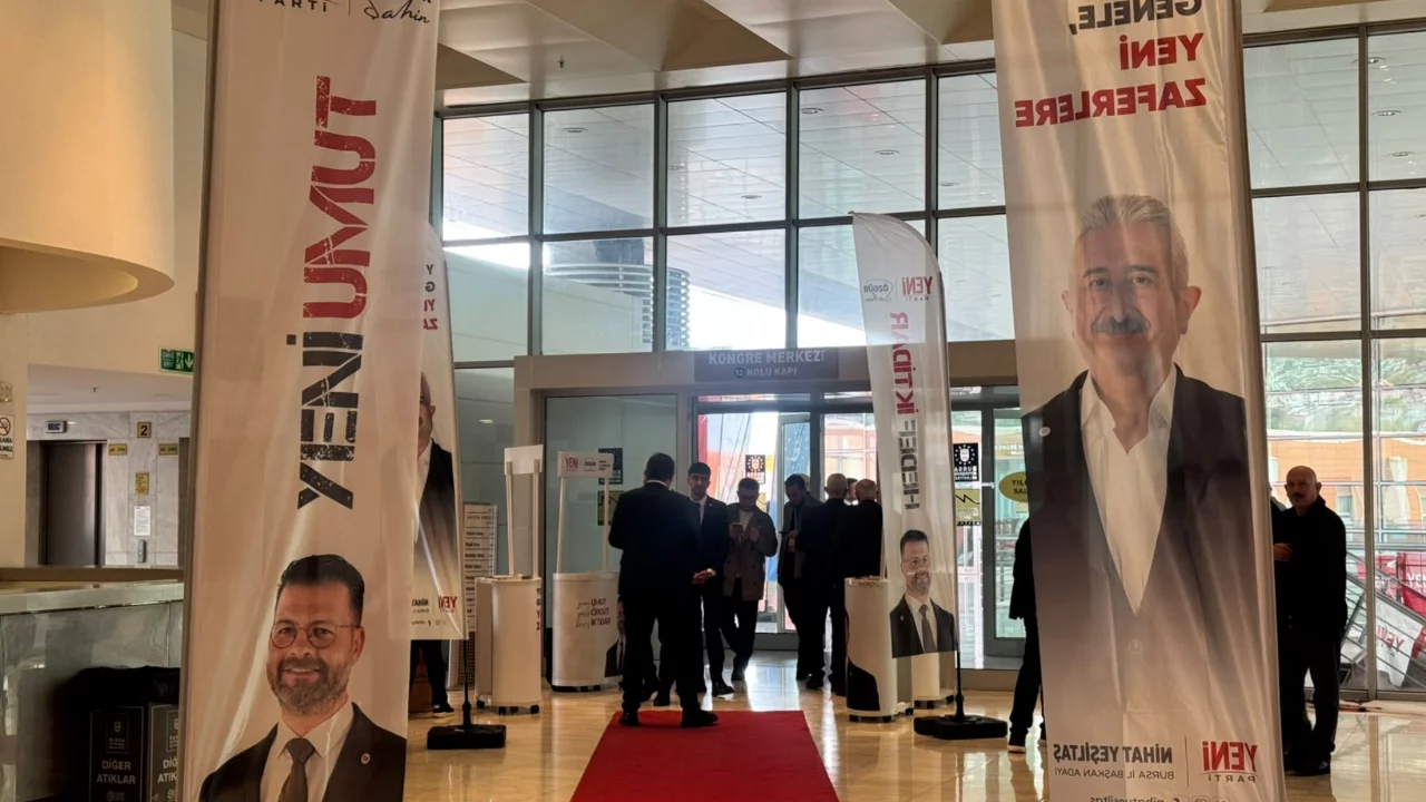 YENİ Parti Bursa'da sandık heyecanı! İlk Olağan Genel Kurul başladı...