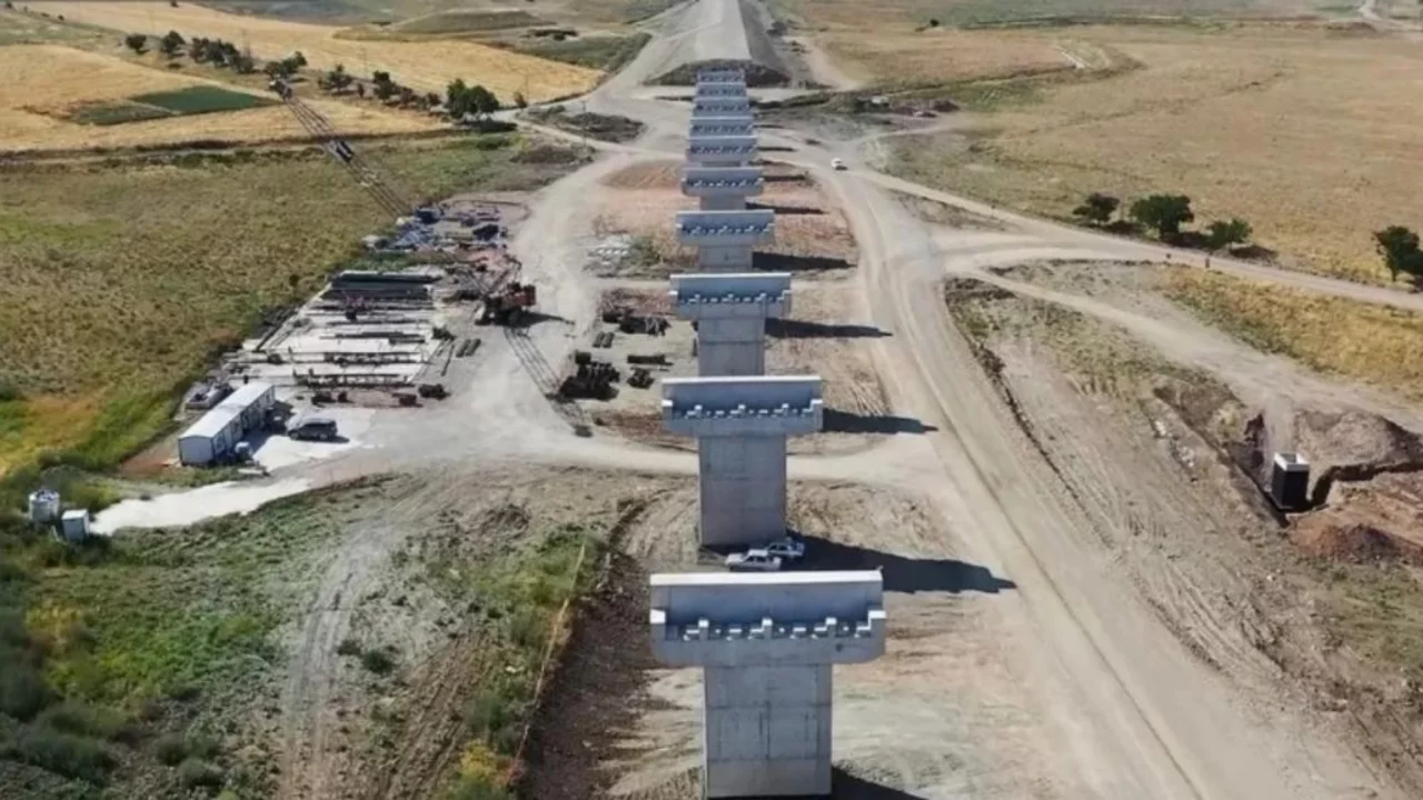 İki şehir arası 1 saat 45 dakika olacak!
