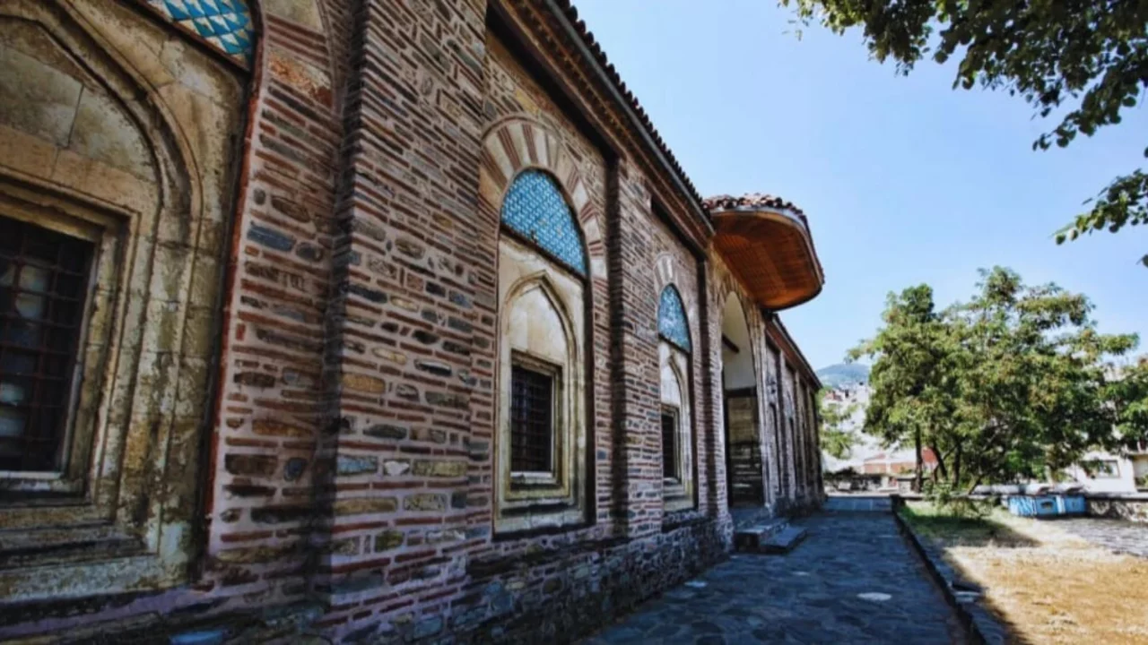 Bursa'da yarım kalan medrese! İkinci katı tamamlanamadı