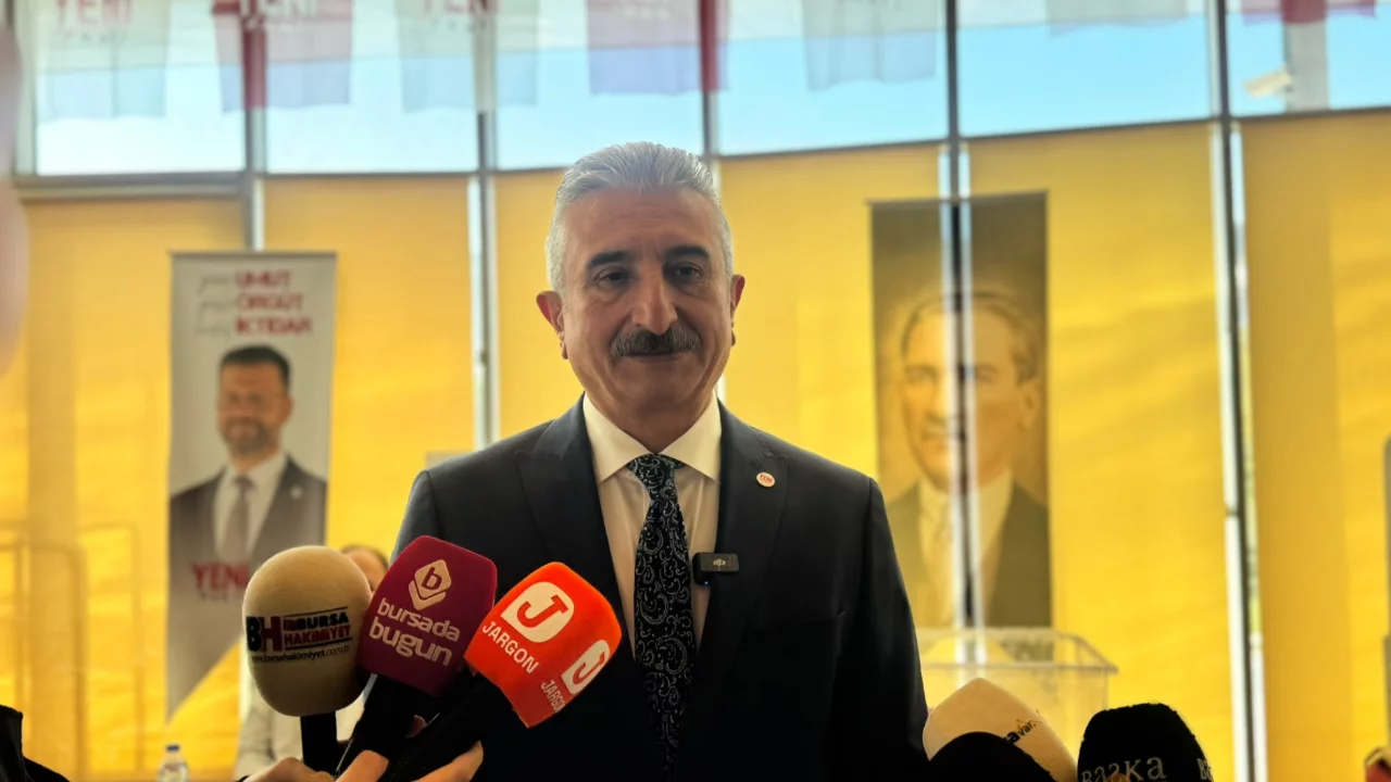 YENİ Parti Bursa'da Yeşiltaş g&uuml;ven tazeledi!