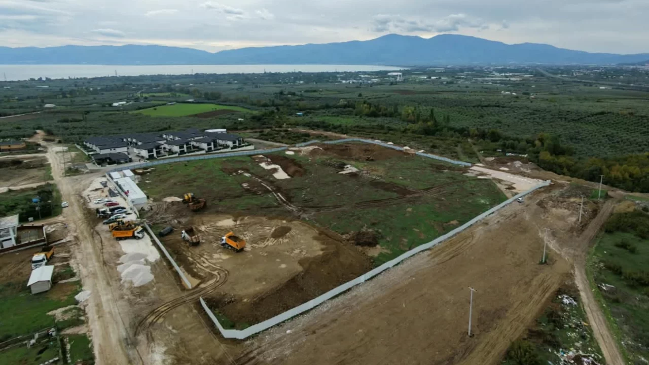 Menzil Cemaati'nin dev k&uuml;lliyesi Bursa'da inşa ediliyor! 22 Ekim'de temel atma t&ouml;reni var...
