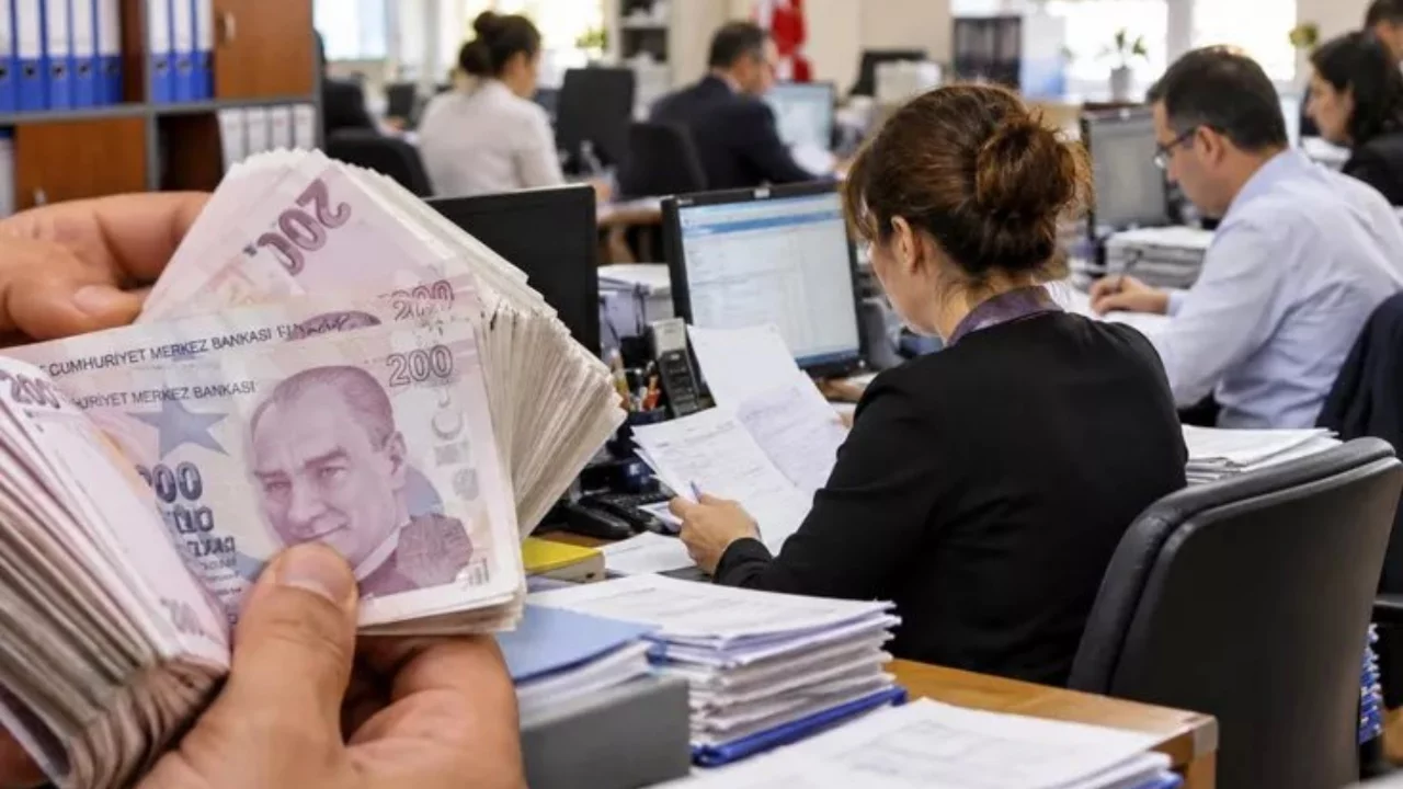 Milyonların d&ouml;rt g&ouml;zle beklediği haber! &Ccedil;alışma s&uuml;resi kısalıyor mu?