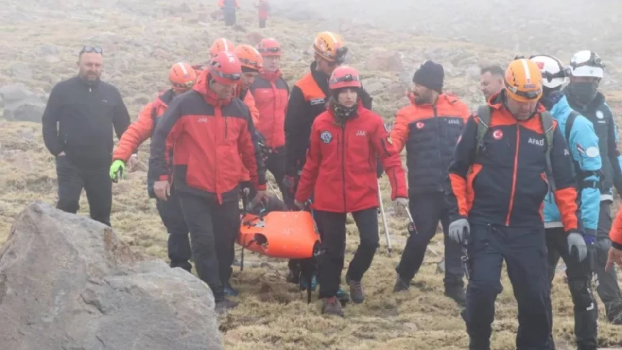 Erciyes'te &ouml;l&uuml;mle biten tırmanış!