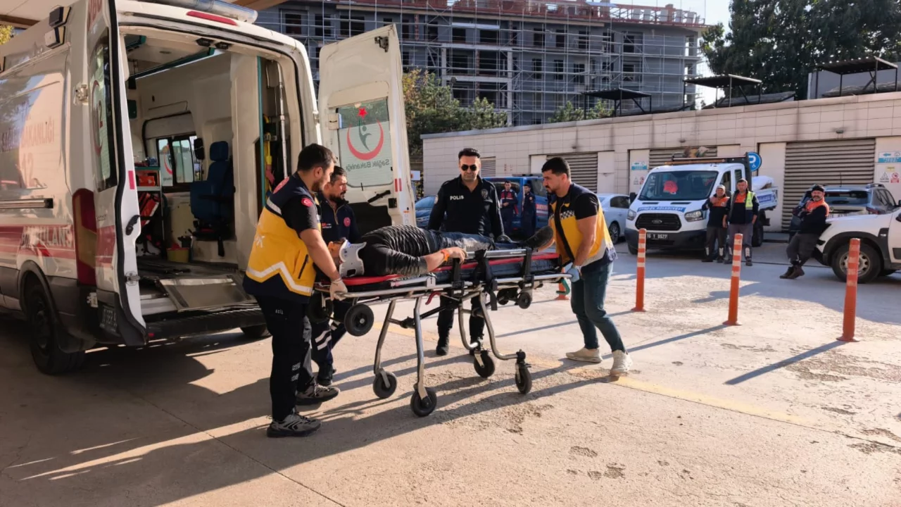 Bursa'da ampul değiştirmek isterken hastanelik oldu!