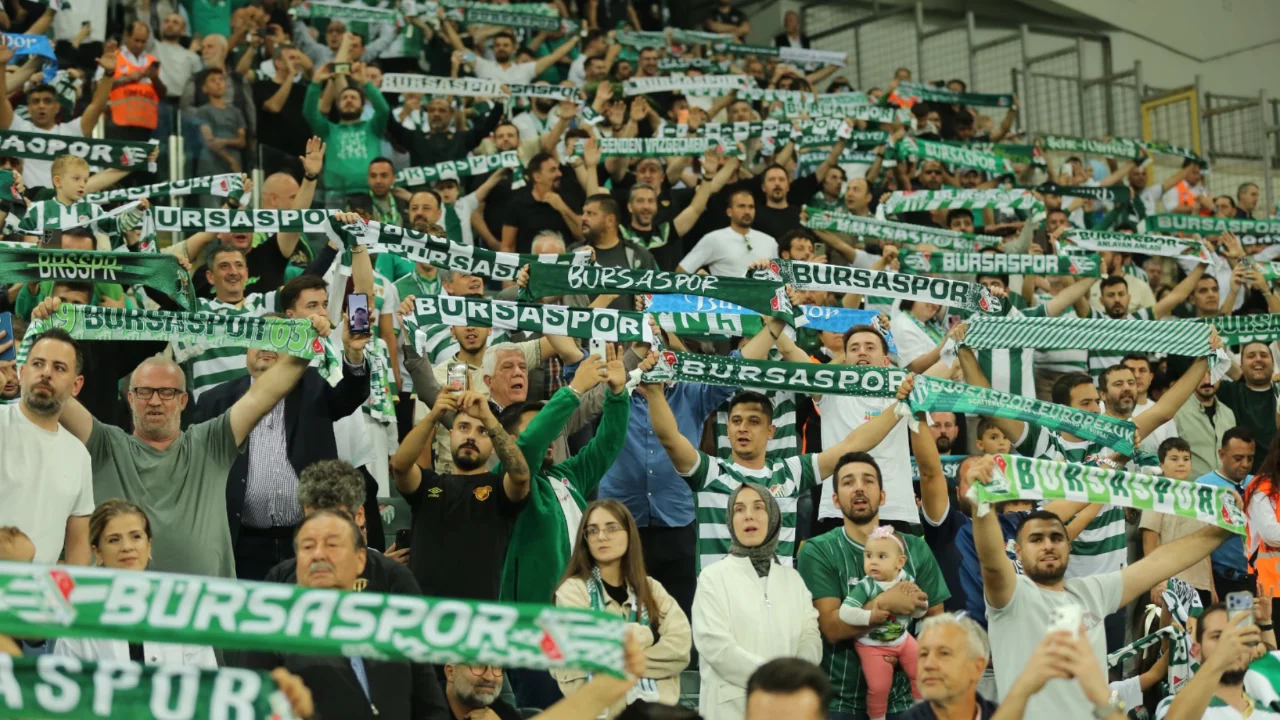 Bursaspor'un Pendikspor ma&ccedil;ı ilk 11'i belli oldu!