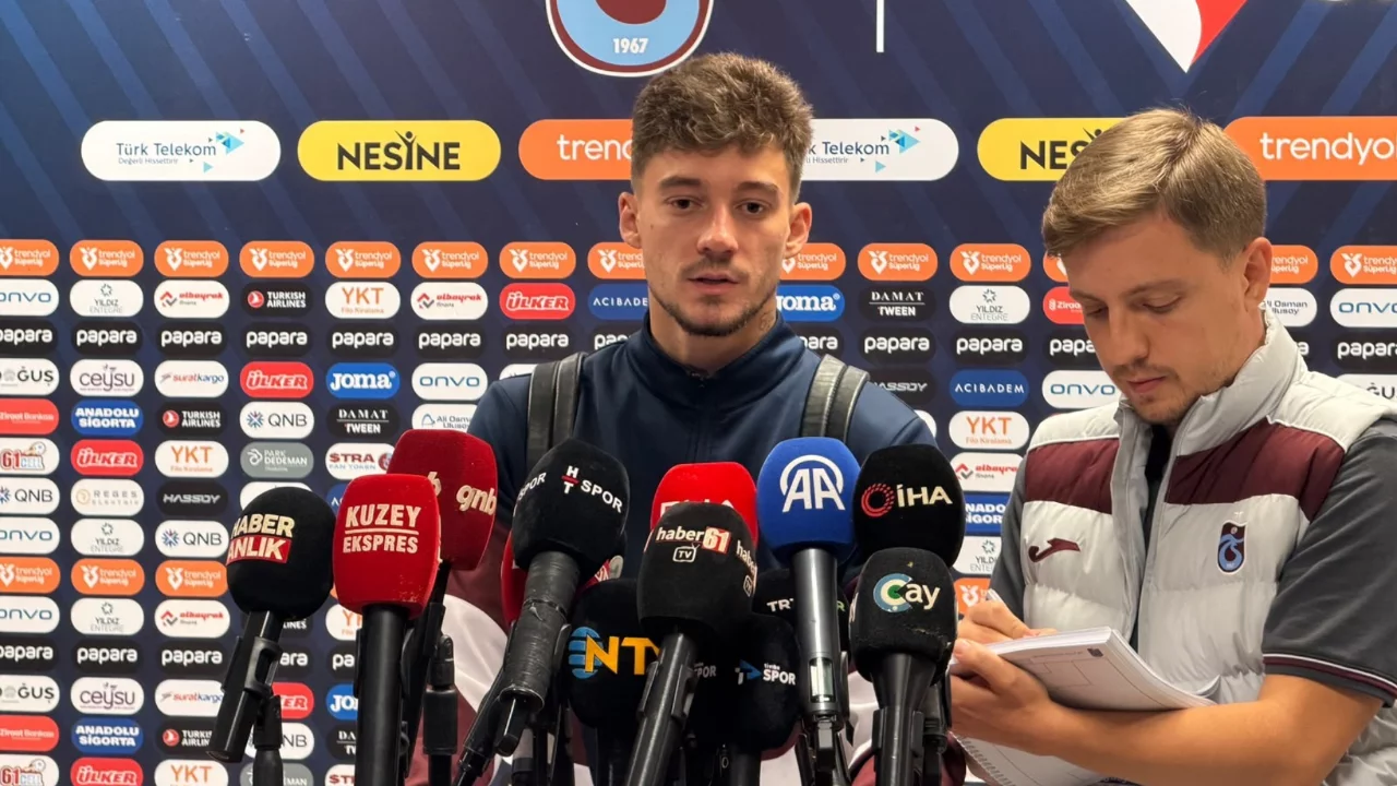 Trabzonspor'un Beşiktaş galibiyeti sonrası Ernest Mu&ccedil;i'den dikkat &ccedil;eken mesaj!