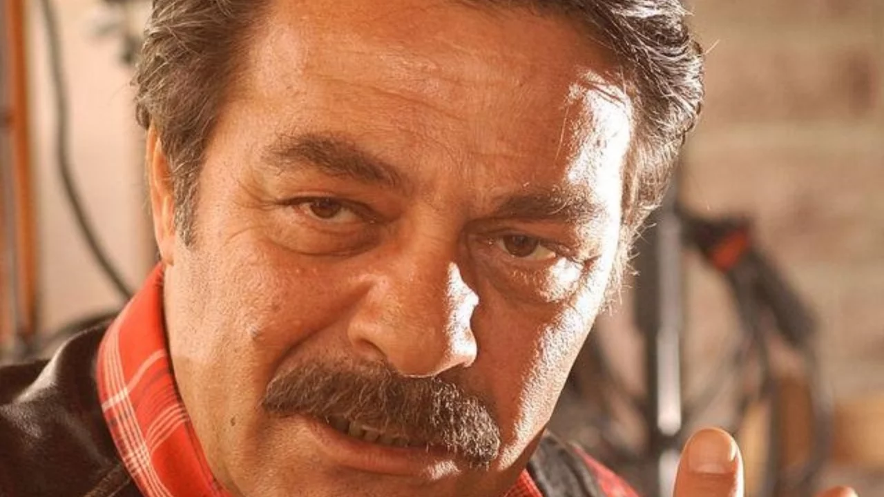 Kadir İnanır'ın yeğeni Gül Bakar sessizliğini bozdu! Jülide Kural'a "Ben şahidim" diyerek destek verdi