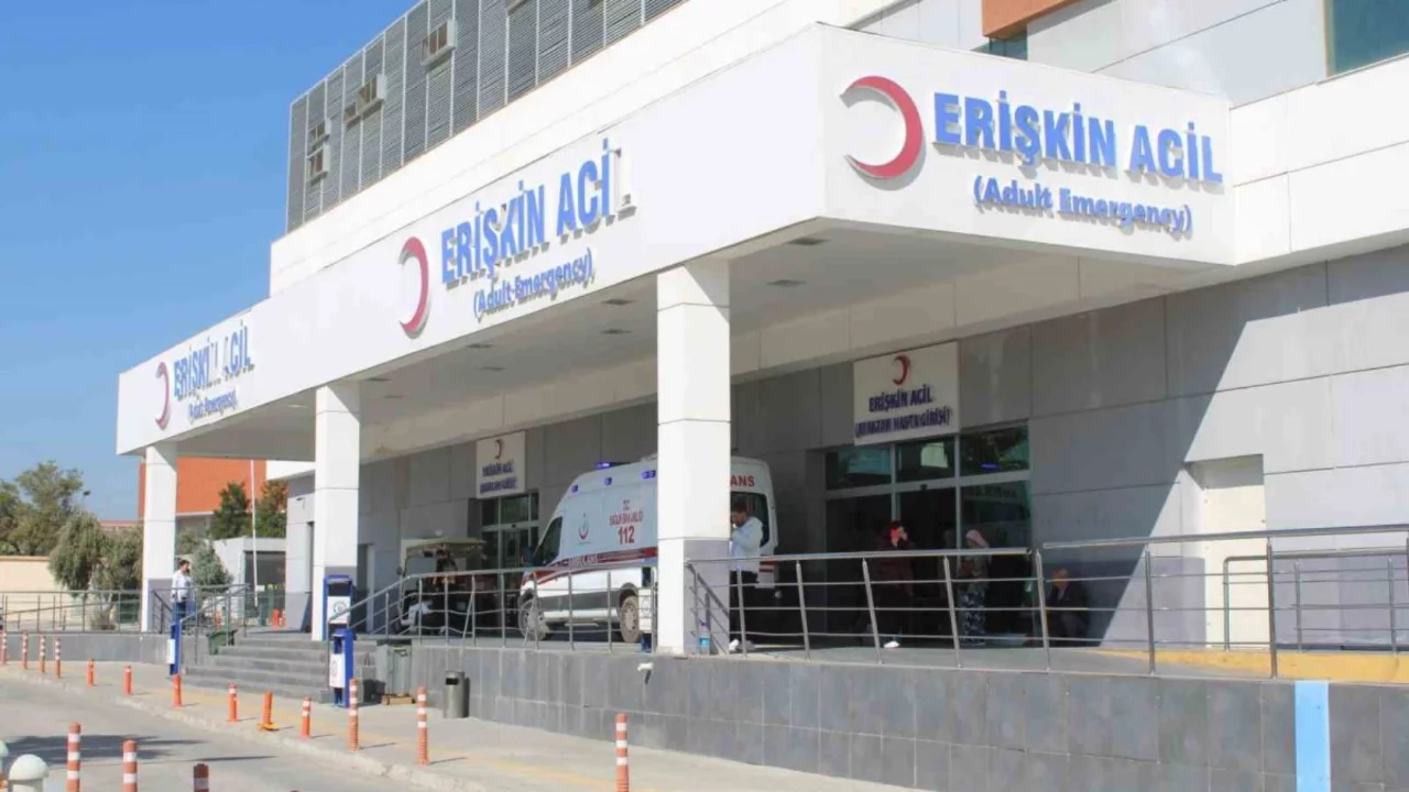 Aydın'da gıda zehirlenmesi: 3 öğrenci hastaneye kaldırıldı 