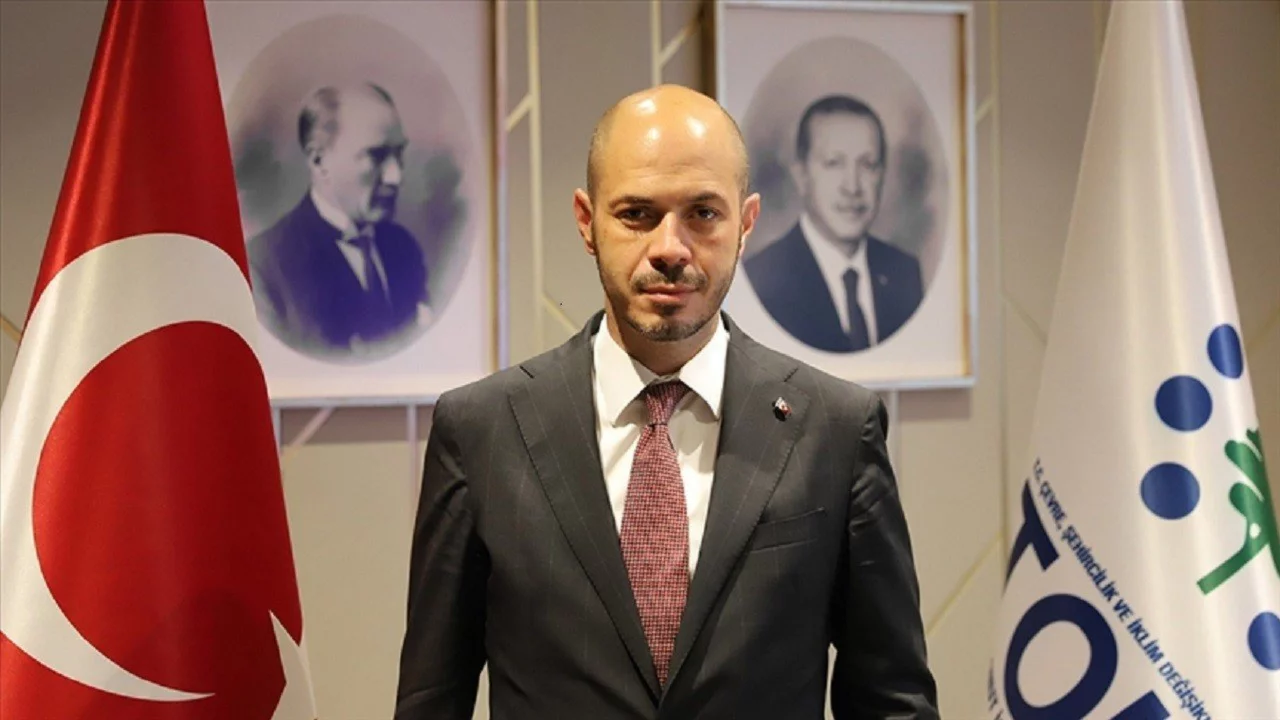 Mustafa Levent Sungur kimdir? TOKİ Başkanı Meclis'te 255 bin konut hedefini a&ccedil;ıkladı