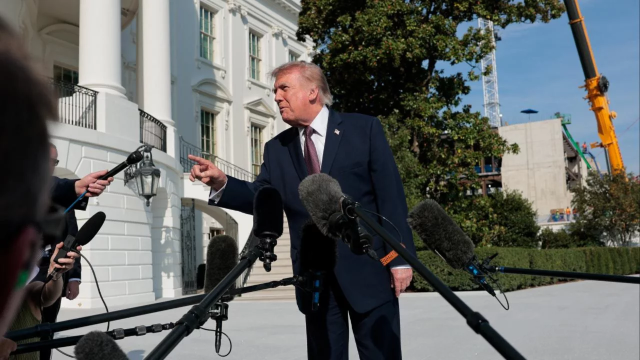 Trump'tan Beyaz Saray'da şok hamle! Gazetecileri binadan çıkarmak istiyor