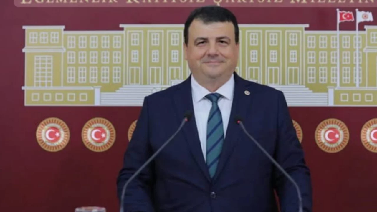 Hasan &Ouml;zt&uuml;rk: "Bursa'nın hızlı treni t&uuml;rk&uuml;deki kara trene d&ouml;nd&uuml;!"