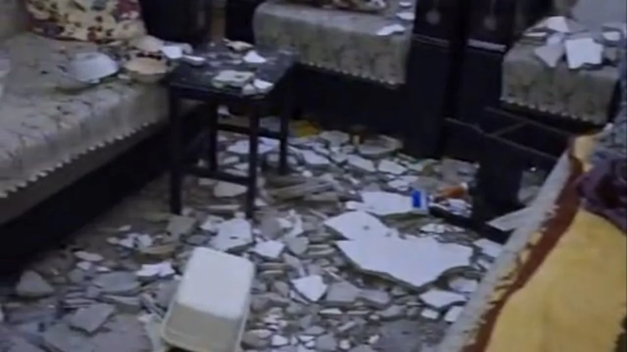Evinde dinlenirken kabusu yaşadı! "Akla hayale gelecek bir olay değil"