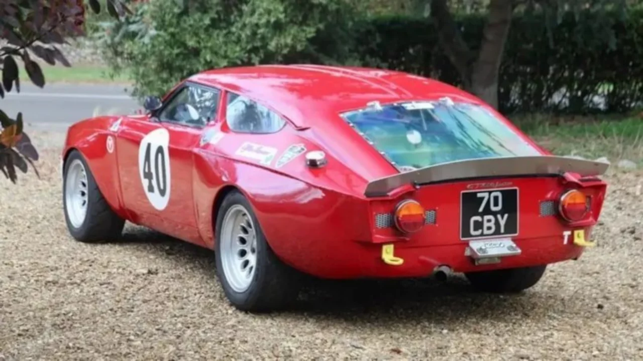 1967 model Alfa Romeo Giulia yeni sahibini bekliyor