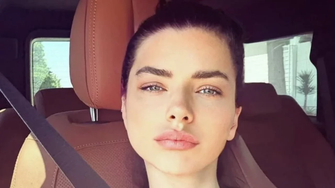 Merve Boluğur'dan hamilelik iddialarına yanıt! Davetteki g&ouml;r&uuml;nt&uuml;s&uuml; g&uuml;ndem olmuştu
