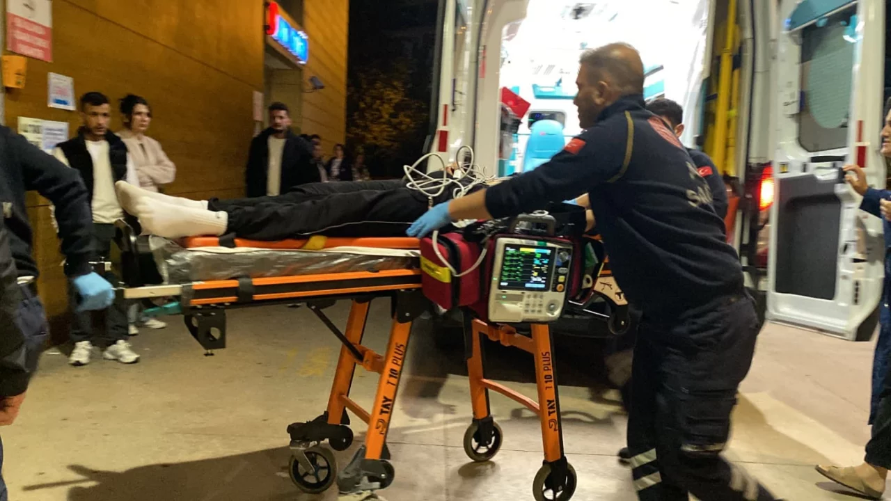 Bursa'da 15 yaşındaki çocuk balkondan düştü! Durumu ağır