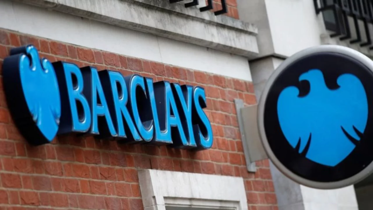 İngiliz bankası Barclays, 5 bin çalışanını işten çıkarıyor