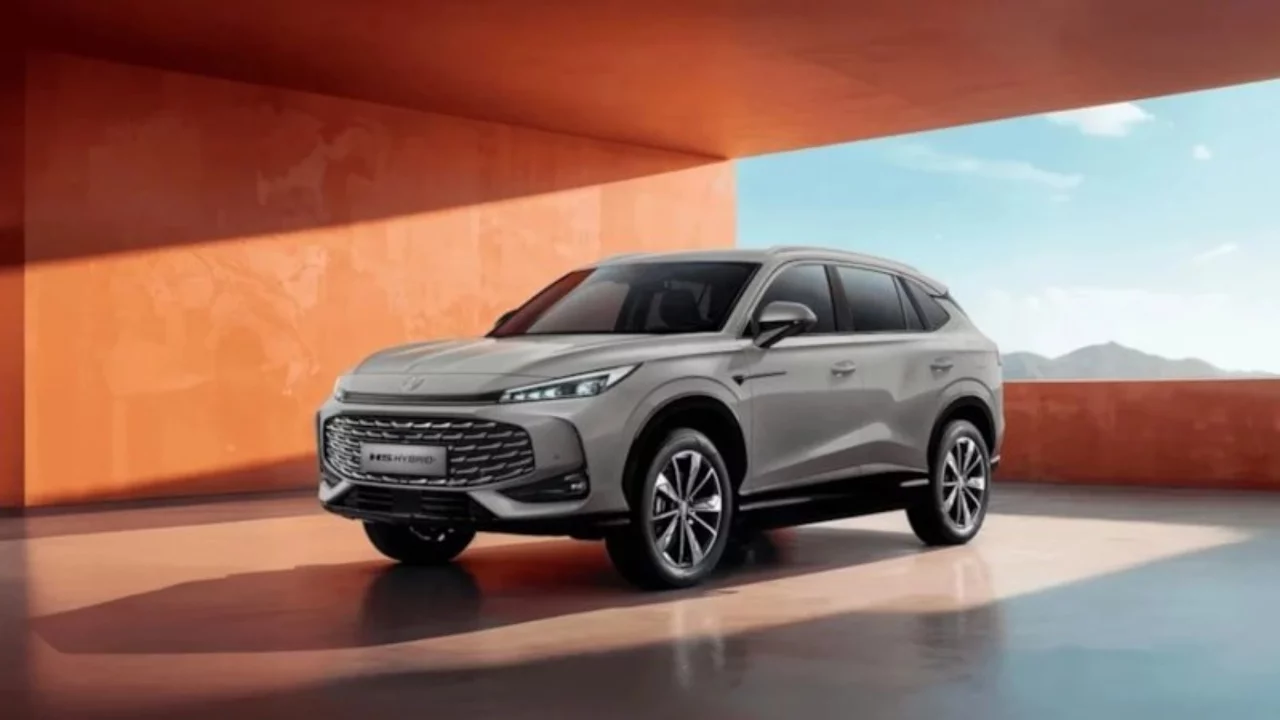 MG HS fiyat listesi: Yeni Premium ve Luxury Plus donanımları Türkiye'de satışa sunuldu