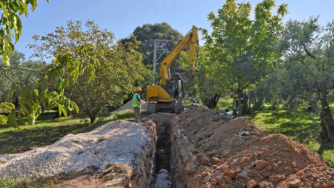 İznik G&ouml;l&uuml;'n&uuml; koruyacak altyapı yatırımı! S&ouml;l&ouml;z'e 3 bin 800 metrelik yeni hat