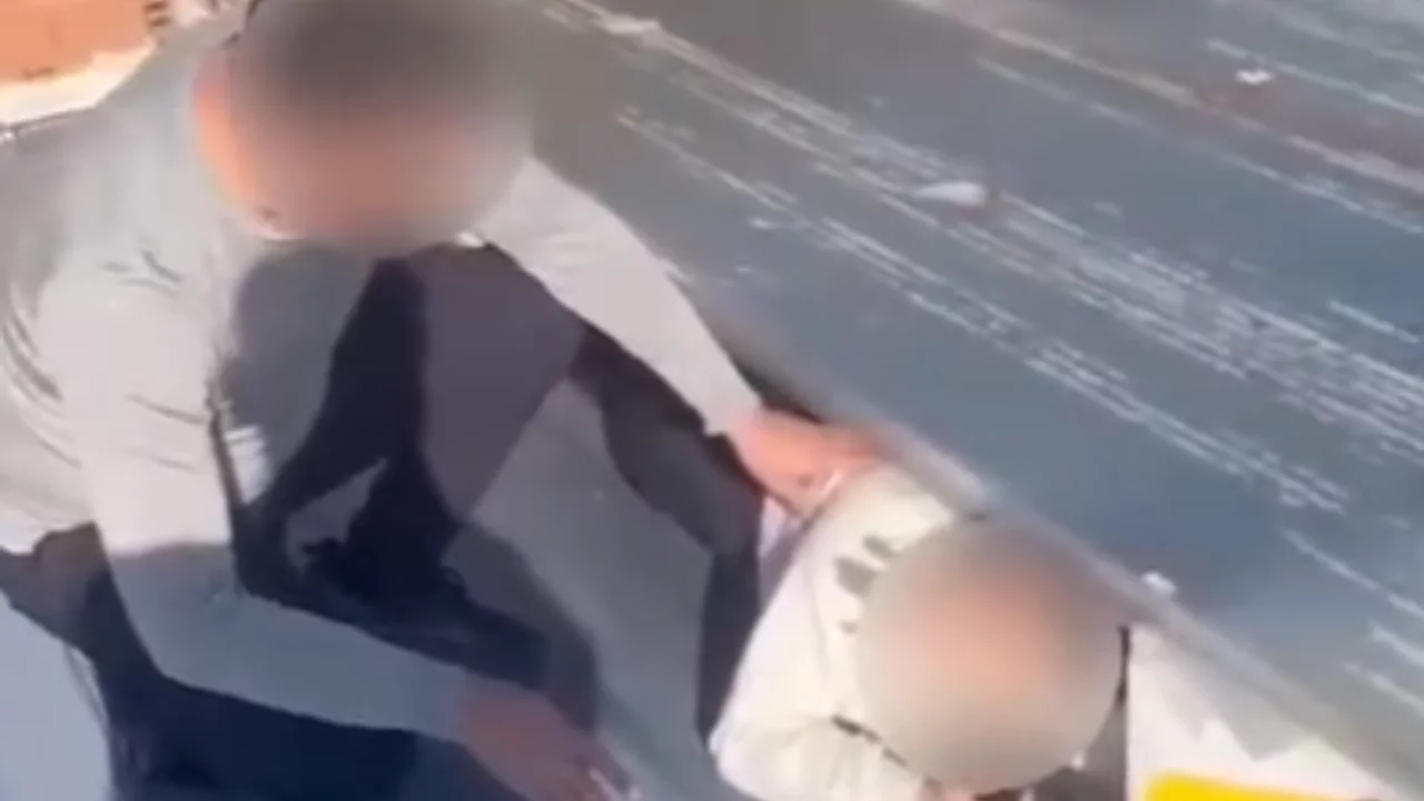 Bursa'da 20 su&ccedil; kaydı vardı! &Ccedil;atıda b&ouml;yle yakalandı...