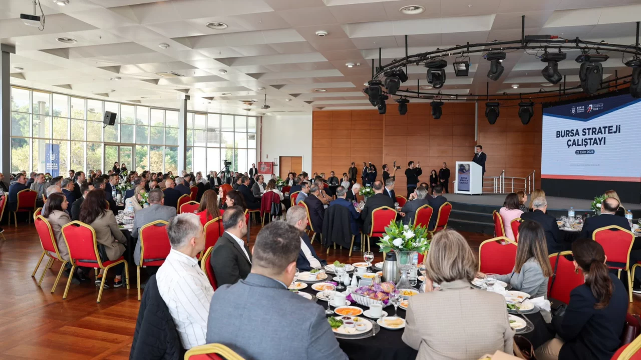 Bursa'nın geleceği masaya yatırıldı! Yeni stratejik plan için önemli buluşma