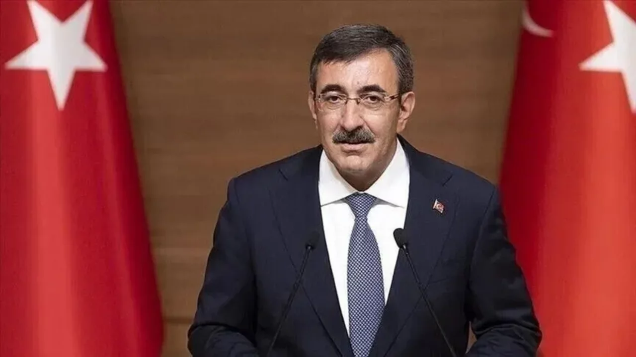 Cumhurbaşkanı Yardımcısı Yılmaz, Macaristan'a gidiyor