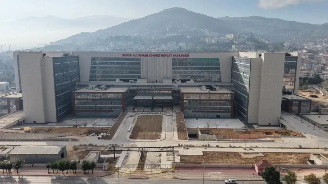 Bursa'nın beklenen hastanesi i&ccedil;in net tarih belli oldu!