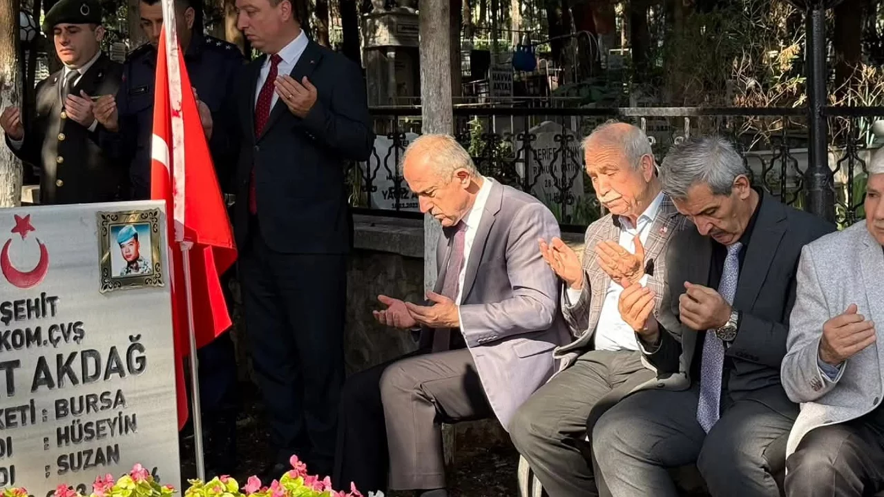 34 yıl &ouml;nce şehit d&uuml;şen Metin G&uuml;ney, Bursa'da unutulmadı