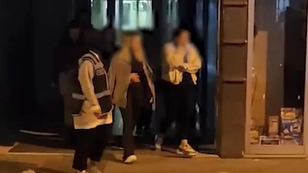 Kayseri'de masaj salonlarına fuhuş operasyonu! 10 kişi tutuklandı