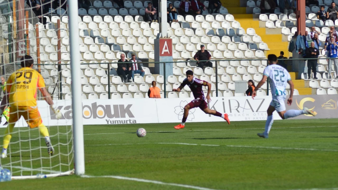 Karacabey Belediyespor'dan Sahasında Net Galibiyet: 3-1