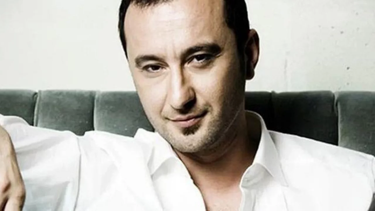 Nev &ouml;ld&uuml; m&uuml;? SON DAKİKA! Şarkıcı Nev neden &ouml;ld&uuml;, hastalığı neydi? Nev son hali!