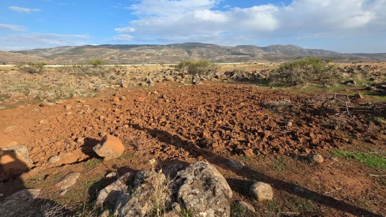 Toprağı sürdü, hayatının şokunu yaşadı! Dudak uçuklatan ceza