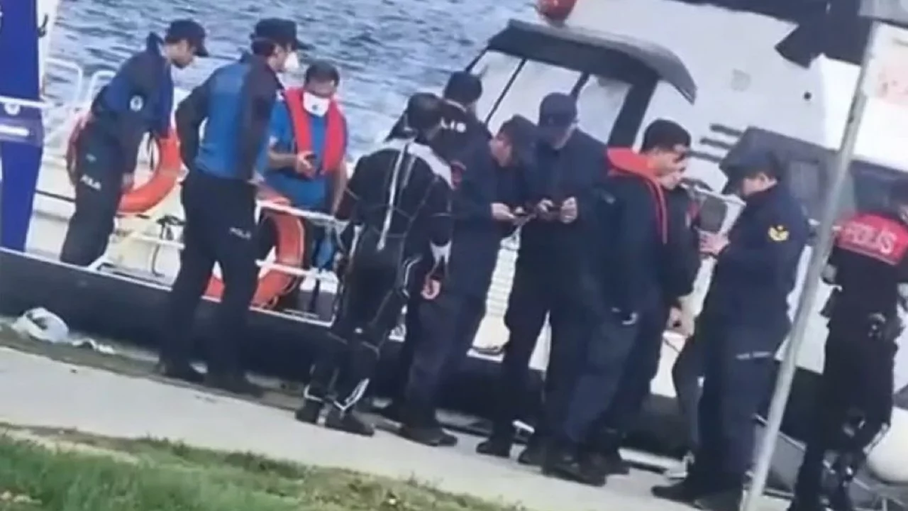 Hali&ccedil;'te bulunan erkek cesedi 10 g&uuml;n &ouml;nce intihar eden 20 yaşındaki kişiye ait &ccedil;ıktı