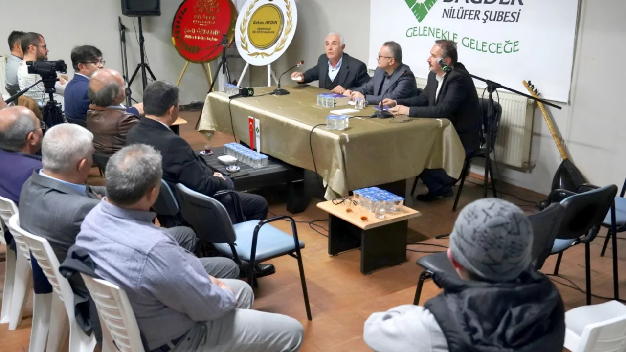 DAĞDER K&uuml;lt&uuml;r Buluşmaları'nda &ouml;nemli uyarı: "K&uuml;lt&uuml;r&uuml;m&uuml;z&uuml; yozlaştırmadan geleceğe taşımalıyız"