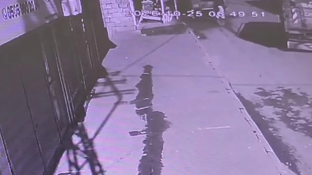 KPSS sınavından &ccedil;ıkan &ouml;ğrencilere beton mikseri &ccedil;arptı: 1 &ouml;l&uuml;, 1 ağır yaralı