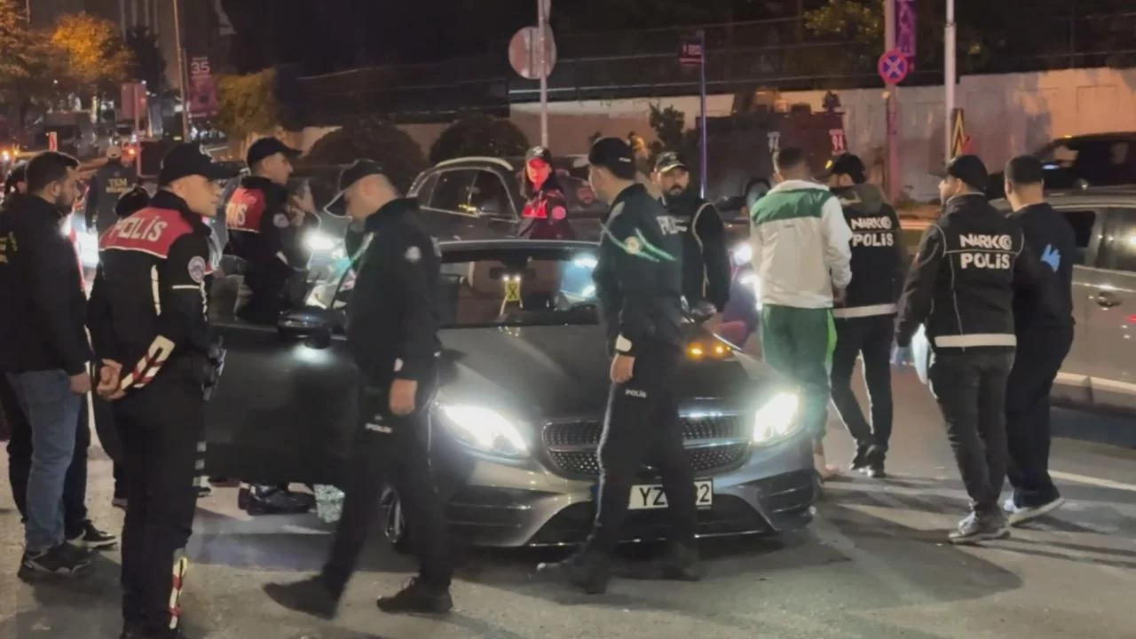 İstanbul'da polis denetimi! Selami Yıldız Kağıthane'de sahaya indi