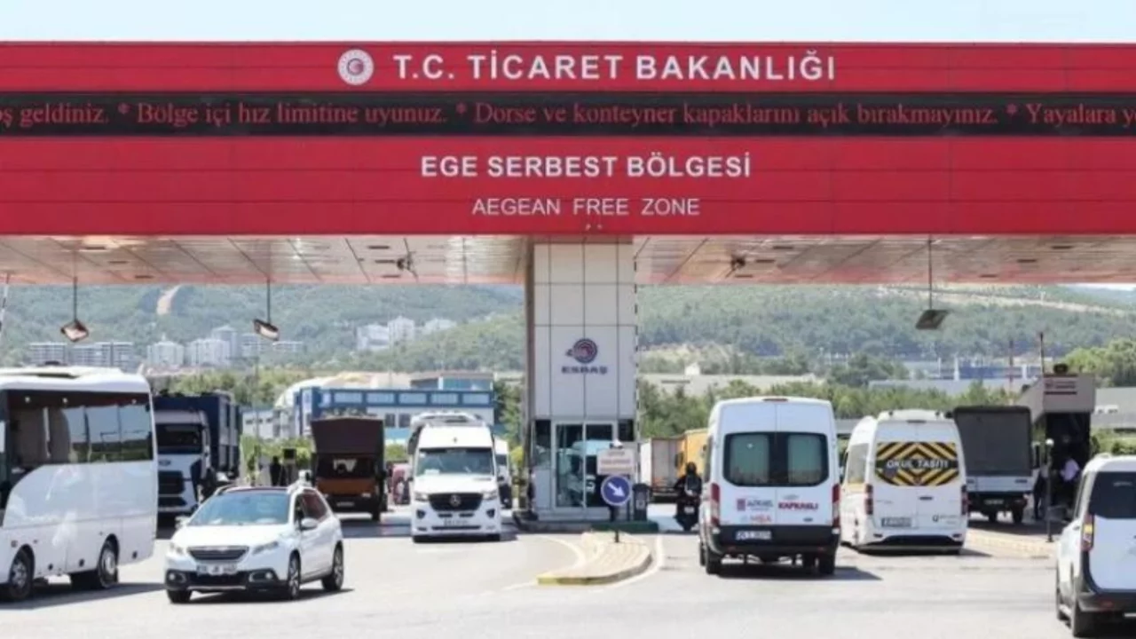 Serbest b&ouml;lgelerin 9 aylık ihracatı 9,8 milyar dolara y&uuml;kseldi