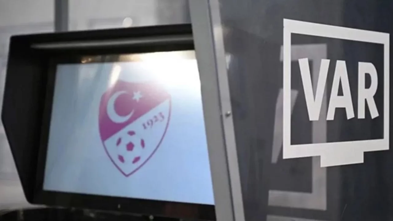 Galatasaray-Fenerbahçe derbisinde VAR hakemi belli oldu!
