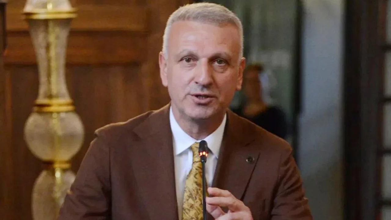 Oktay Saral, Cumhurbaşkanı Başdanışmanlığı görevinden istifa etti 