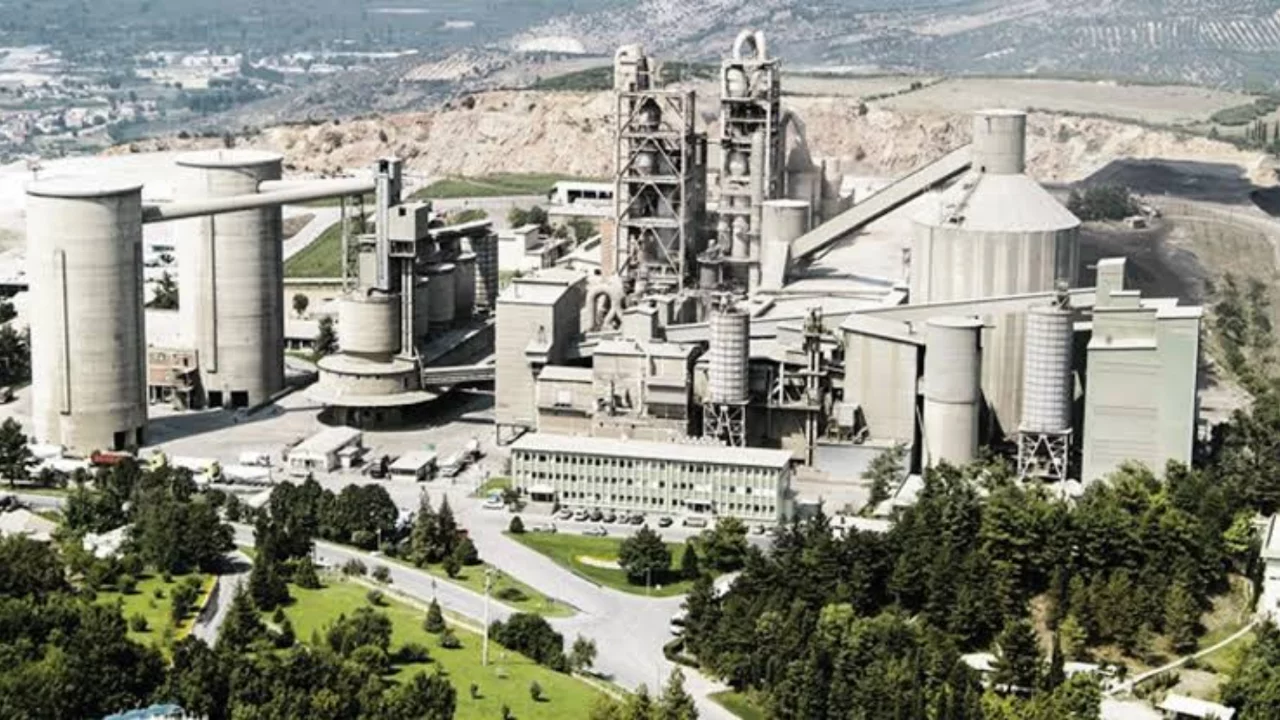 Bursa'nın sanayi devinin notu d&uuml;ş&uuml;r&uuml;ld&uuml;! Gerek&ccedil;eleri bir bir sıraladılar...