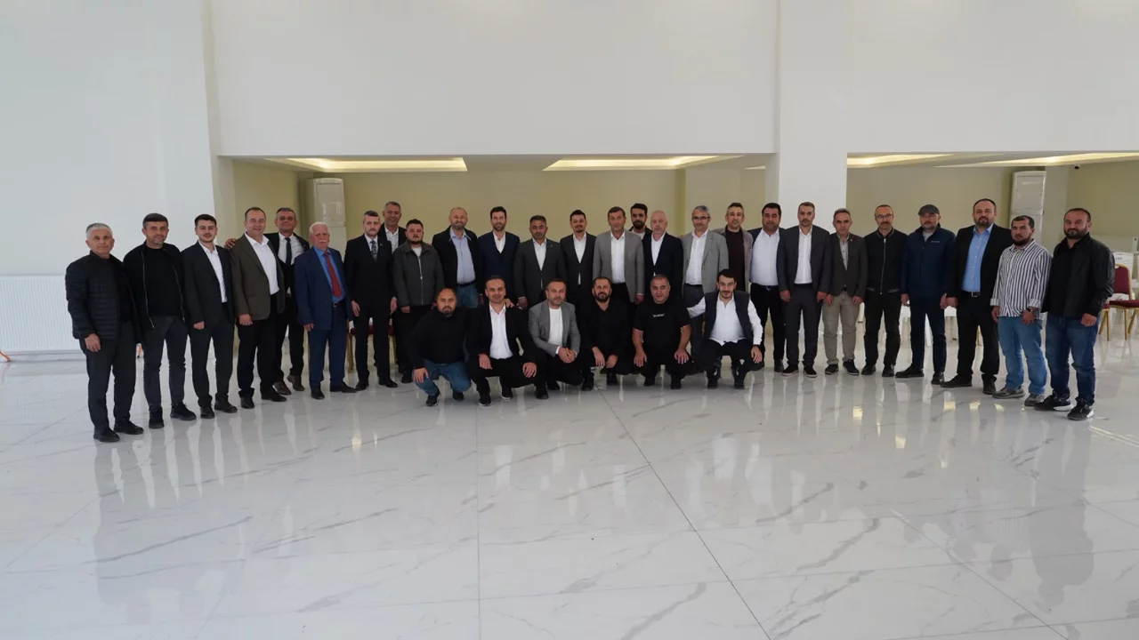 Bursa'da futbol kulübünde yeni dönem! Başkan değişti