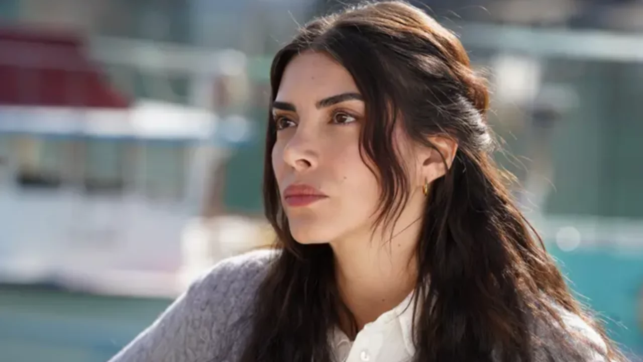 Deniz Baysal o diziyle hayatının değiştiğini söyledi: "İsl&acirc;m tasavvufunu okumaya başladım"